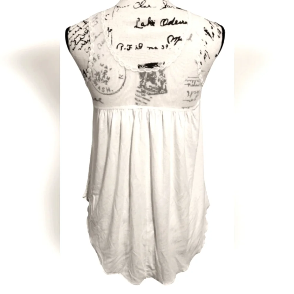 AEO Soft & Sexy Lace Tank - Picture 2 of 7